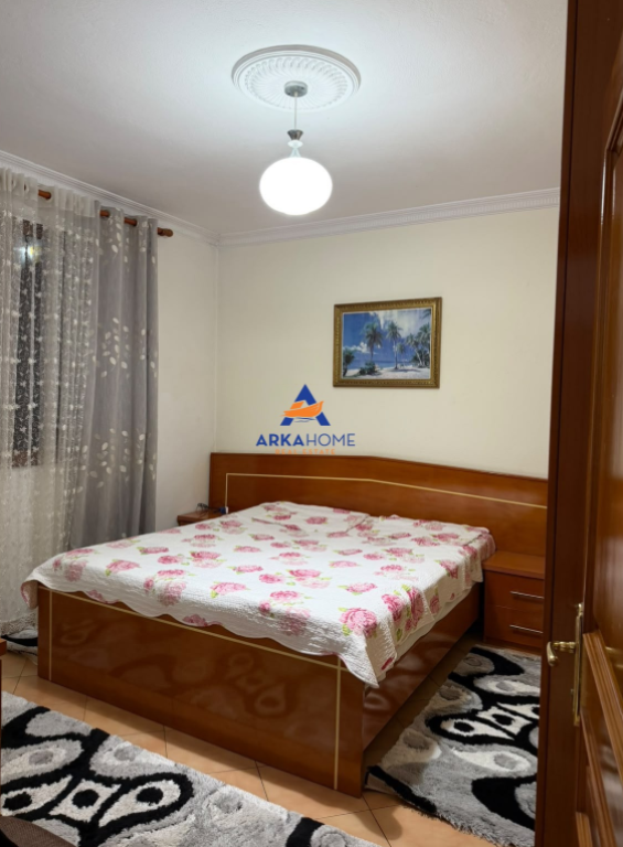 JEPET APARTAMENT ME QERA 2+1 "SIRI KODRA,PRANE NENSTACJONIT ELEKTRIKE " 50.000 LEKE
