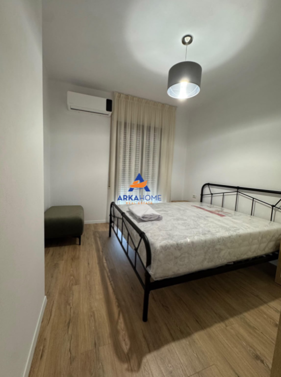 APPARTAMENTO 1+1 IN AFFITTO CON BALCONE "VIA FROSINA PLAKU, 21 DHJETORI" 75.000 LEKE
