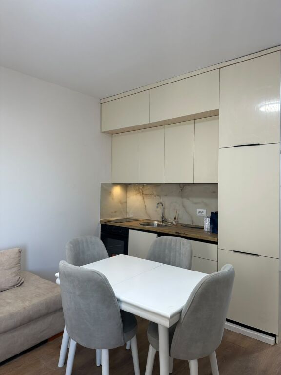 Apartament 1+0 me qira në Zogu I Zi, Tirane