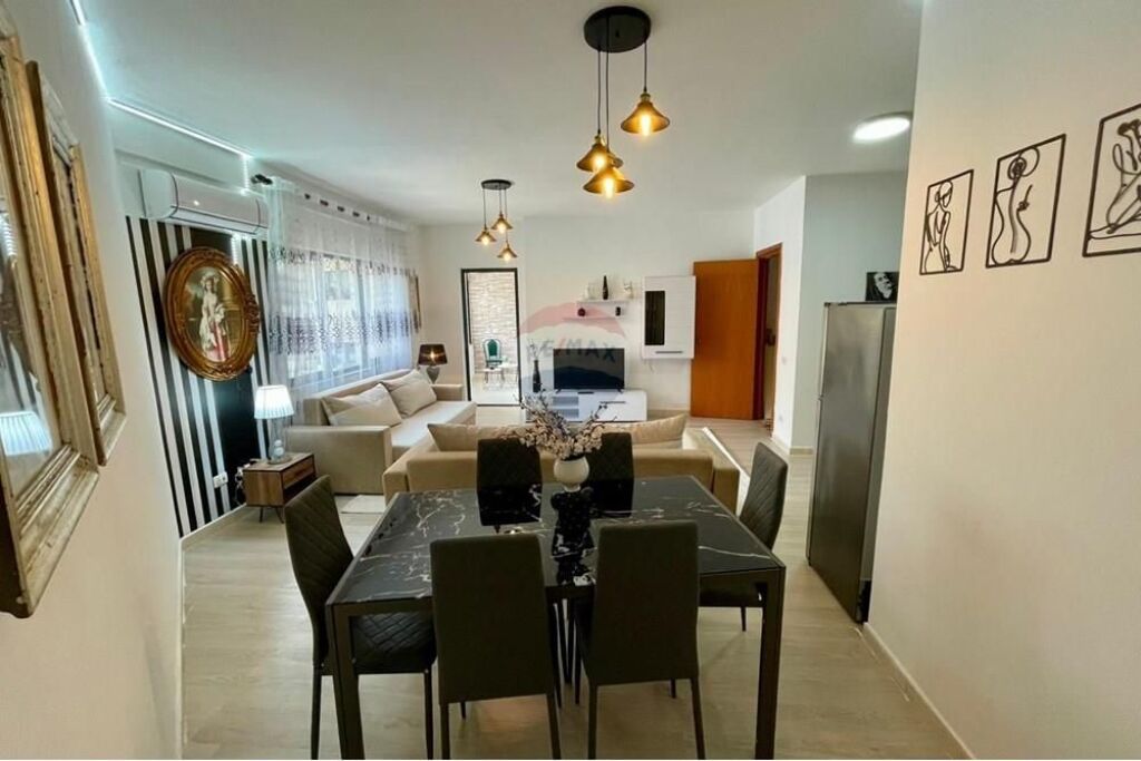 Apartament 2+1+2 per qira Treni