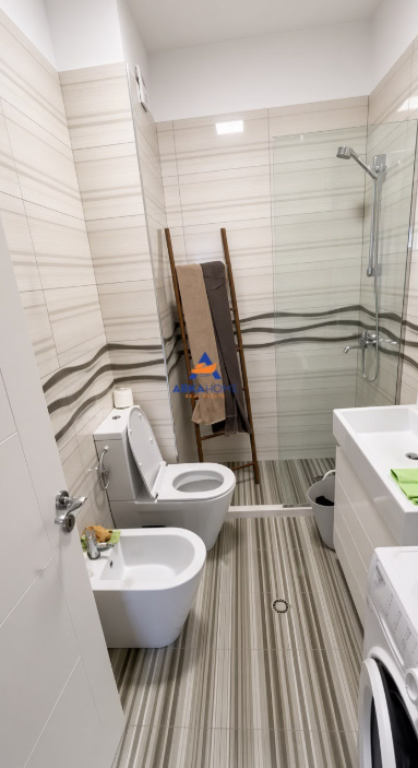 JEPET ME QERA APARTMENT 2+1+BALLKON "KOPSHTI ZOOLOGJIK" 700 EURO