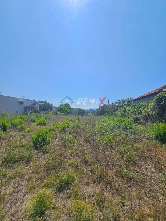 SHITET TOKË NË KRYEMEDHENJ, GOLEM – PAMJE NGA DETI! 🏡
