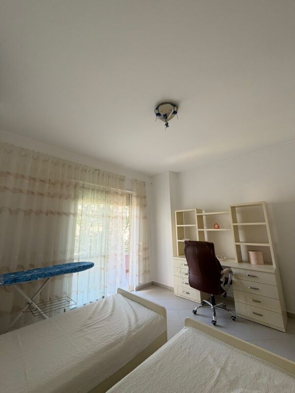 🏡 JEPET ME QIRA APARTAMENT 2+1+2 – KOPSHTI BOTANIK