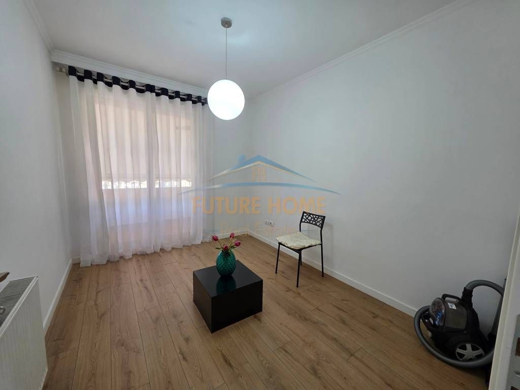 Rent, 2+1 Apartment Rruga e Kosovareve!