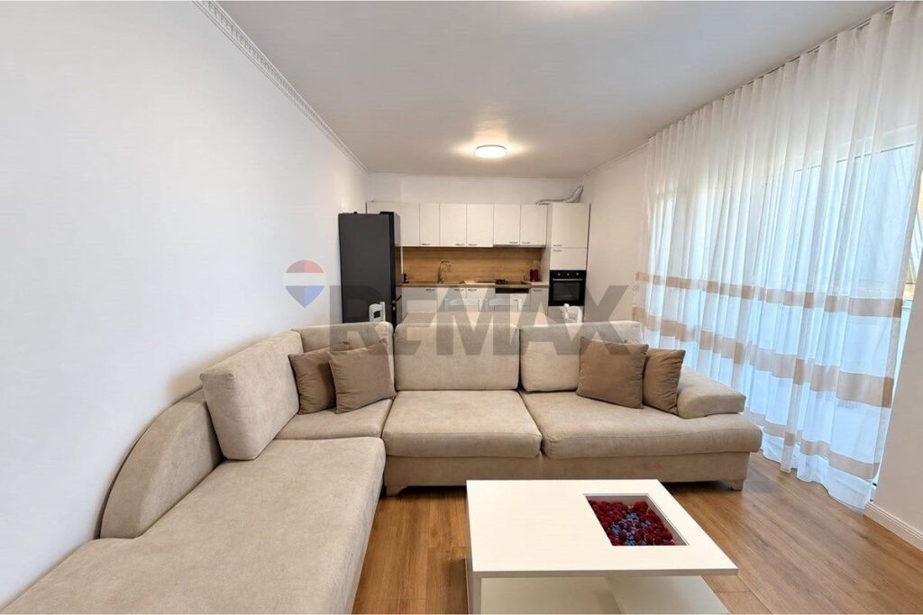 2+1 apartment for rent at 21 Dhjetori