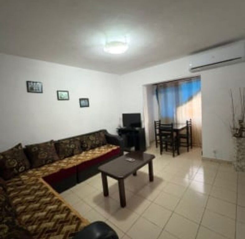 Rent | Apartament 1 + 1 | Laprakë | 440 €/month