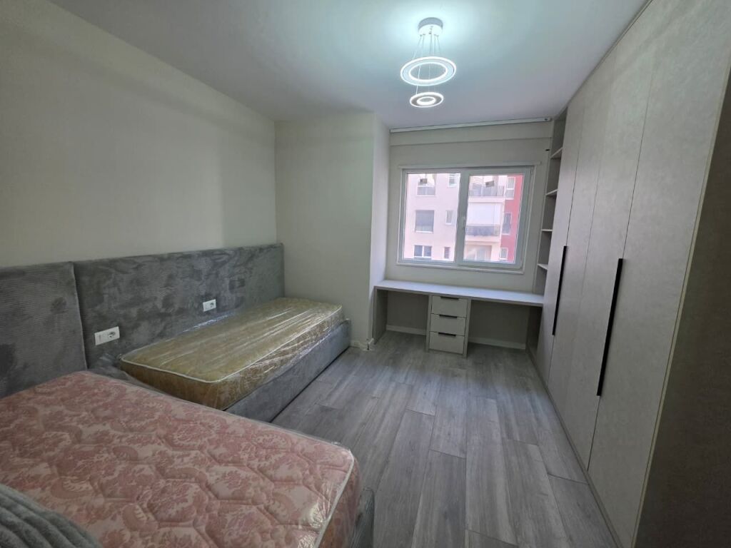 Apartament 2+1 me qira në Zogu I Zi, Tirane