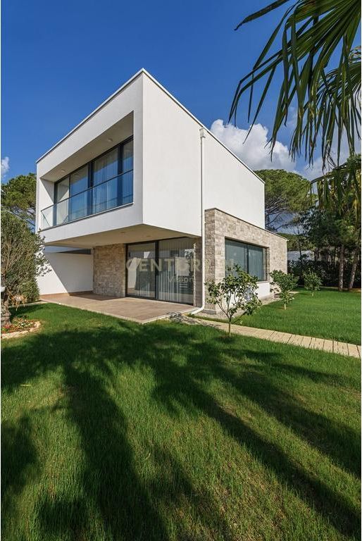 VILË PËR SHITJE – SAN PIETRO RESORT, Gjiri i Lalzit, Durrës | 376.2 m² 715,000 €