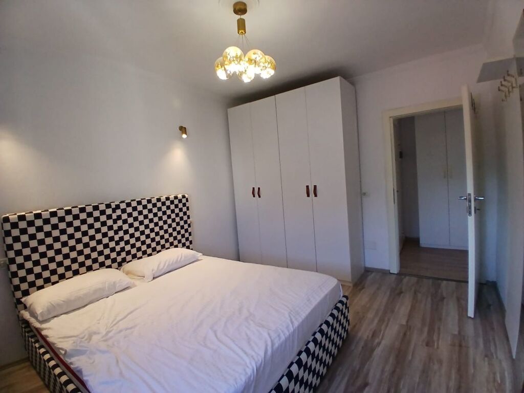 1+1 apartment for rent Elbasan Street !