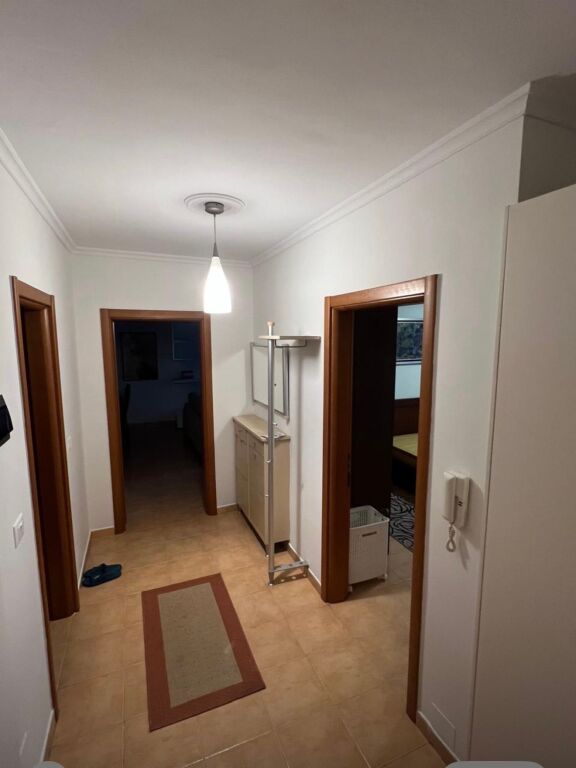 1+1, floor 3 Elevators, sales street block, 800 thousand lek