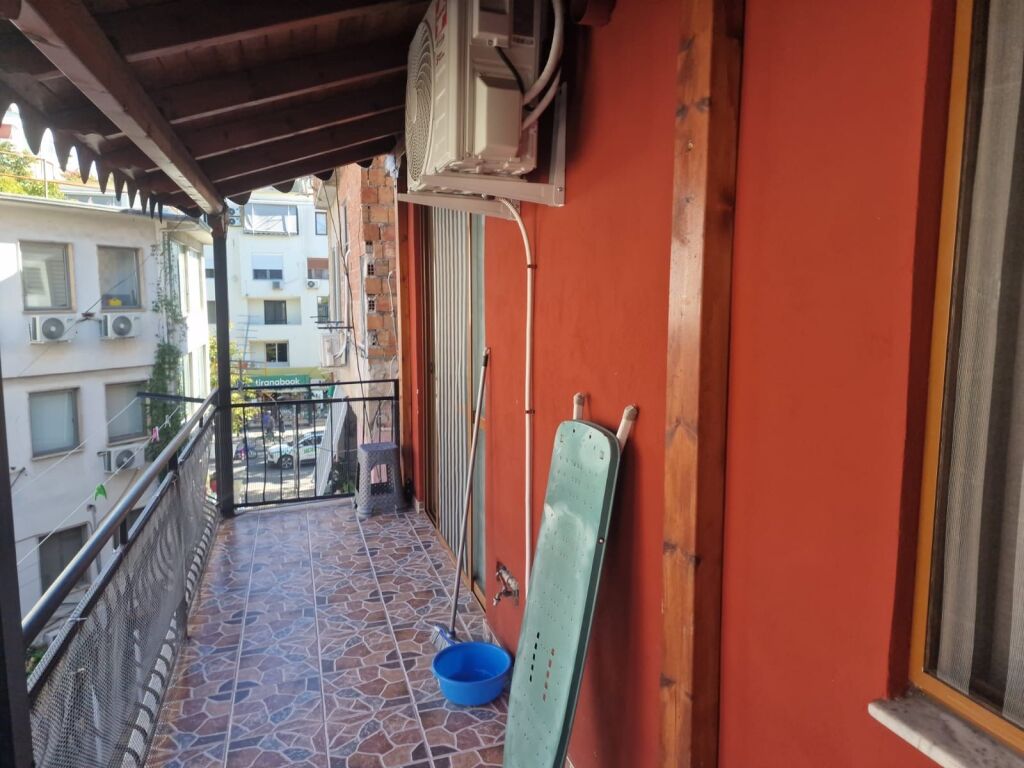 Apartament 1+1 me qera tek Sheshi Wilson