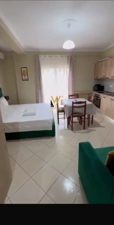 MONOLOCALE IN VENDITA 40 M2 SUL LUNGOMARE, VALONA 100.000 EURO