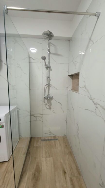 APARTAMENT 1+1 ME QIRA – GJIMNAZI CAJUPI