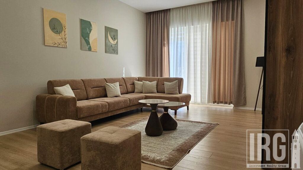 Apartament 3+0 me qira në Sauk i Vjeter, Tirane