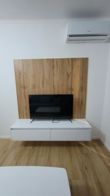 APARTAMENT 1+1 ME QIRA – GJIMNAZI CAJUPI