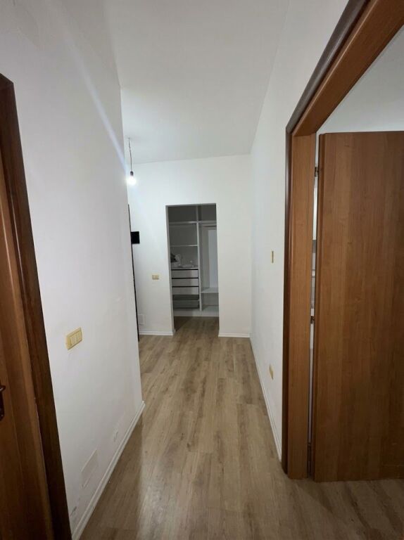 Apartament 1+1 + Ballkoni Mobiluar me Qira – Astir !