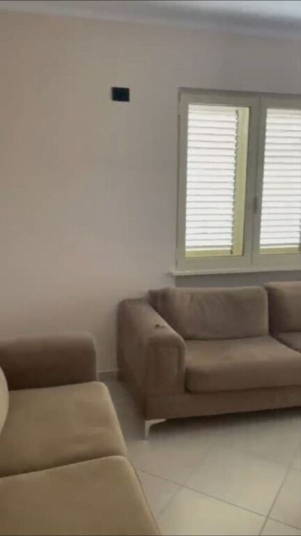 APARTAMENT 2+1 40,000 LEKE QYTET STUDENTI