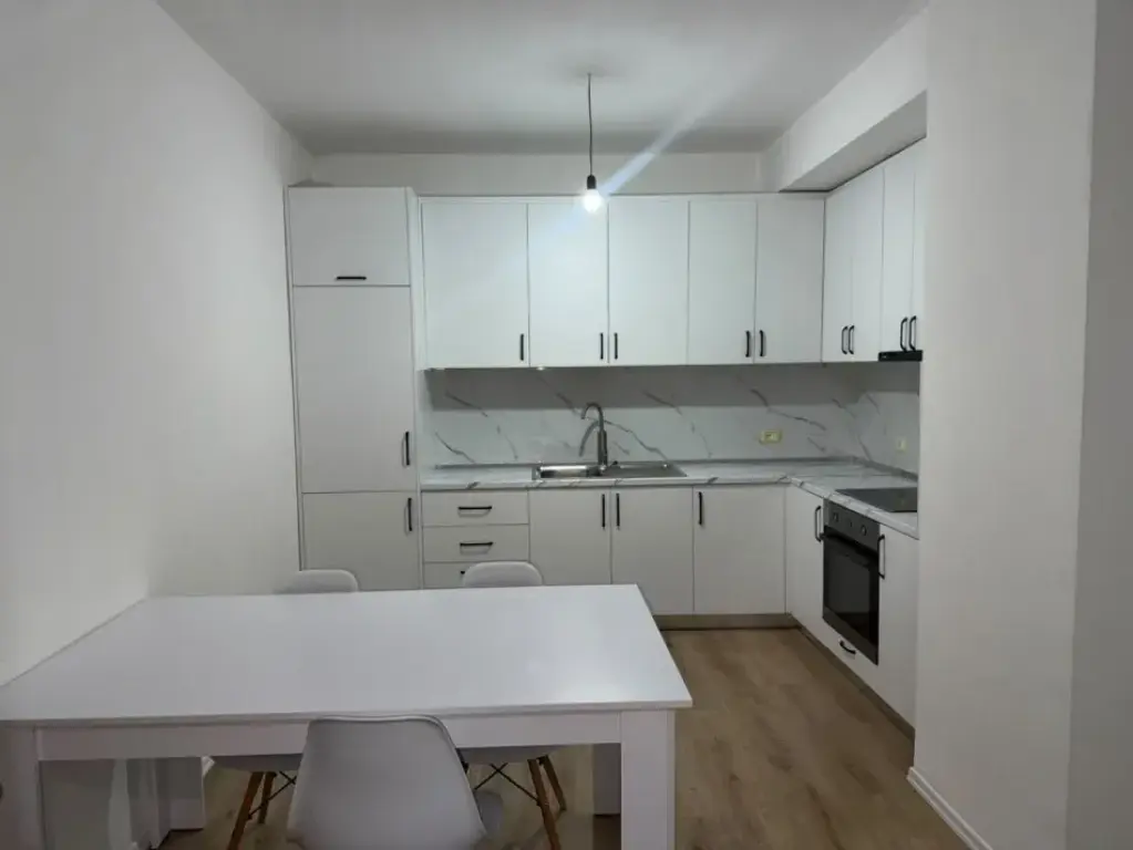 Qera | Apartament 1 + 1 | Astir | 450 €/muaj