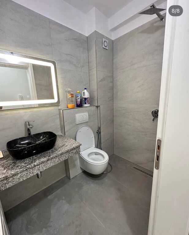 SHITET APARTAMENT 1+1 DHE GARAZHD 19m UJI FTOHTE VLORE