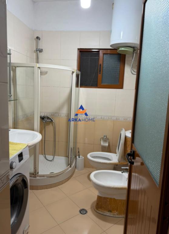 JEPET APARTAMENT ME QERA 2+1 "SIRI KODRA,PRANE NENSTACJONIT ELEKTRIKE " 50.000 LEKE