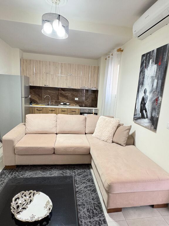 Per qira -Apartament 1+1 prane Fotot Durresi