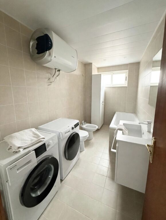 ‼️EKSKLUZIVE‼️Shitet apartament 3+1 te Komuna Parisit🔥