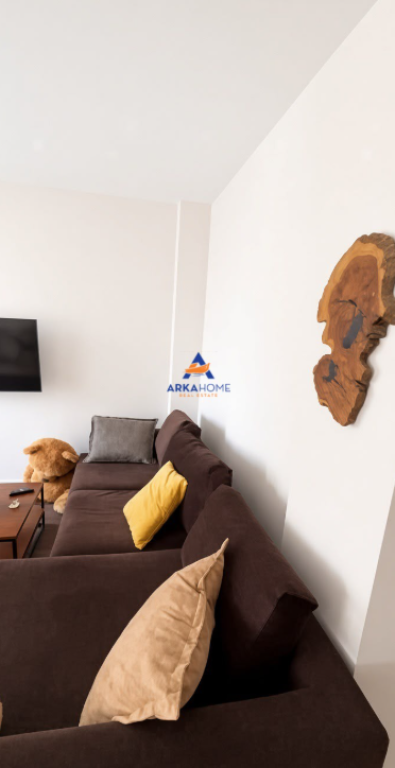 JEPET ME QERA APARTMENT 2+1+BALLKON "KOPSHTI ZOOLOGJIK" 700 EURO