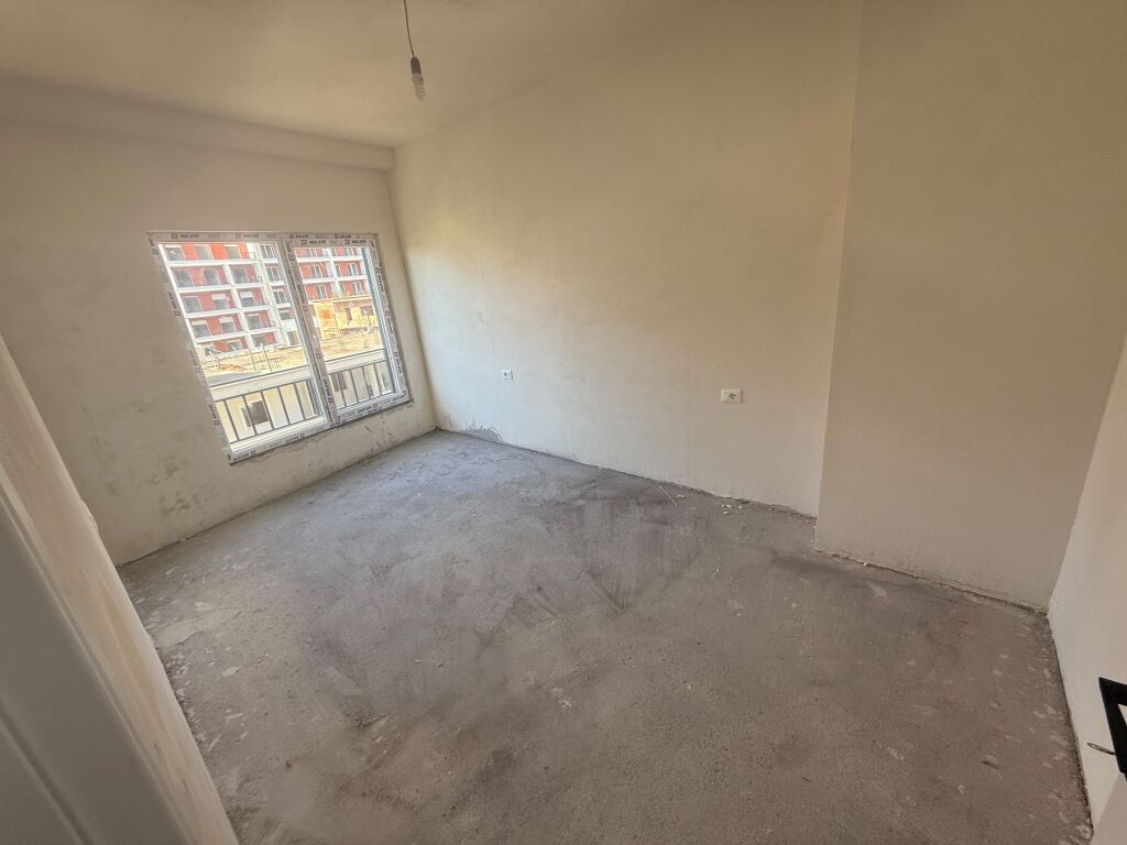 Vendesi super appartamento 1+1+Garage. Paskuqan.