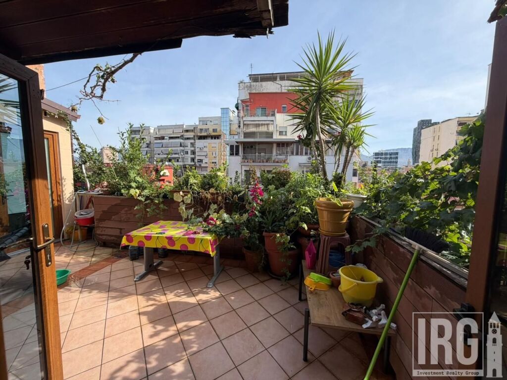 QIRA APARTAMENT 2+1 ME VERANDË / RRUGA HIM KOLLI