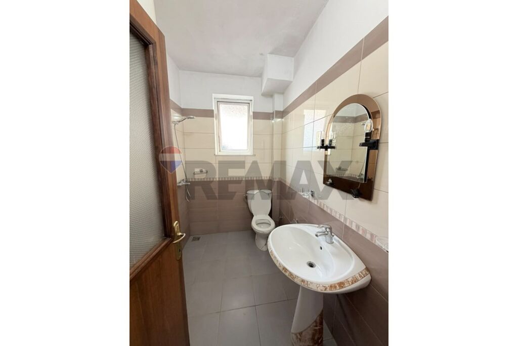 3+1+2 Apartment for Sale at Komuna e Parisit