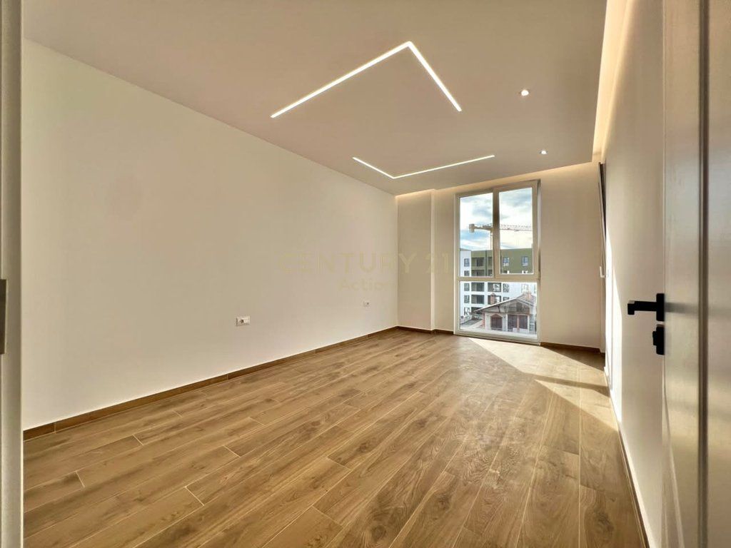 SHESIM, SUPER APARTAMENT 2️⃣➕1️⃣ me LAVANTERI &amp; 2️⃣ POSTE PARKIMI, PASKUQAN