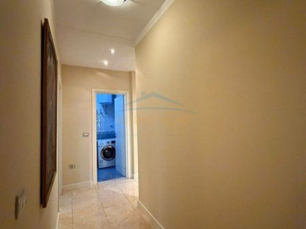  Shitet, Apartament 2+1+2, Liqeni i That, Tirane