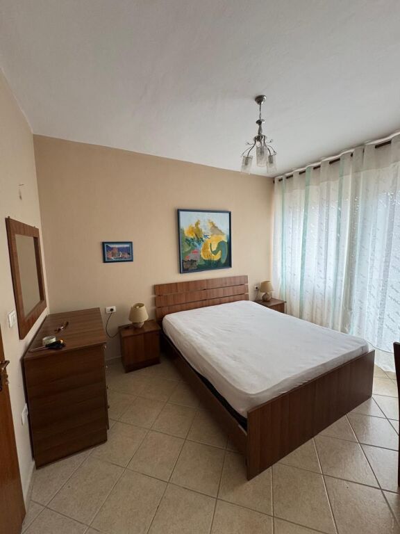 Jepet me qera apartament 2+1 Astir/ Bar Artist