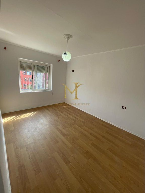 APARTAMENT 2+1 PËR SHITJE – SPITAL, DURRËS