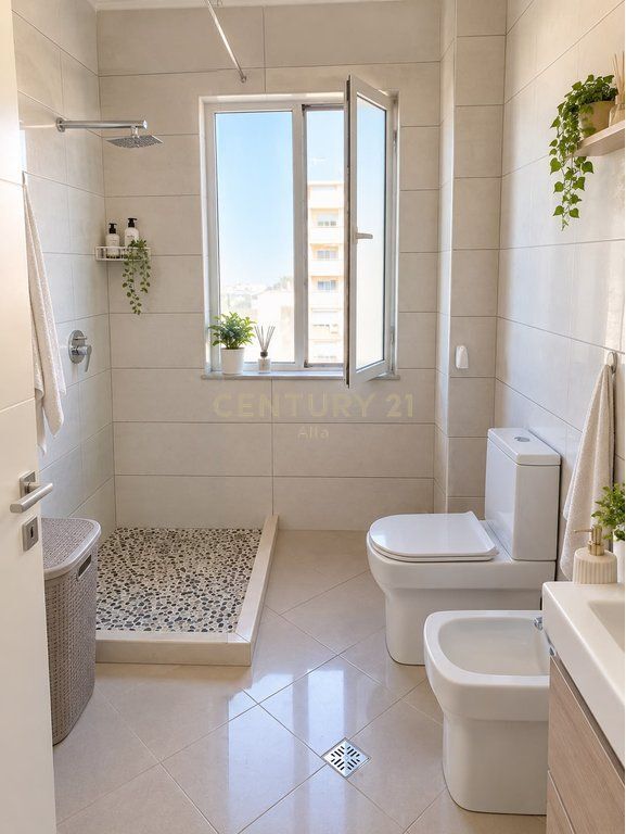 Shitet apartament 1+1, lehtësisht i konvertueshëm në 2+1, pranë Sheshit Wilson