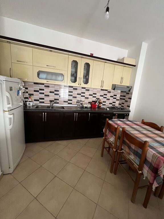 Apartament me qera ne plazh Durres