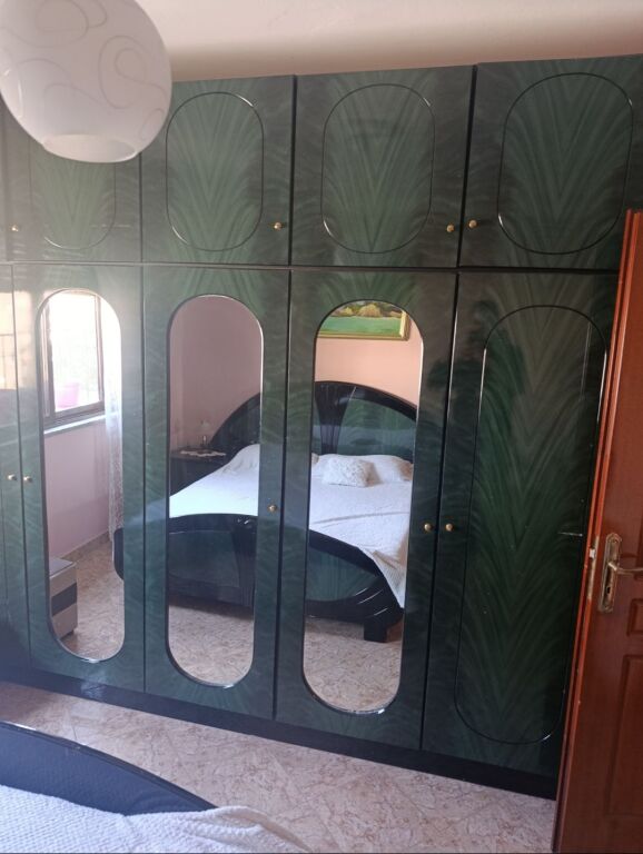 Rent | Apartament 2 + 1 | Rruga Njazi Meka | 400 €/month