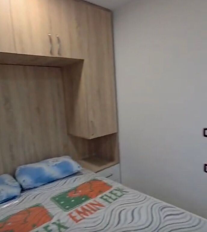 Apartament 2+1 (i vogel ) tek Siri Kodra!