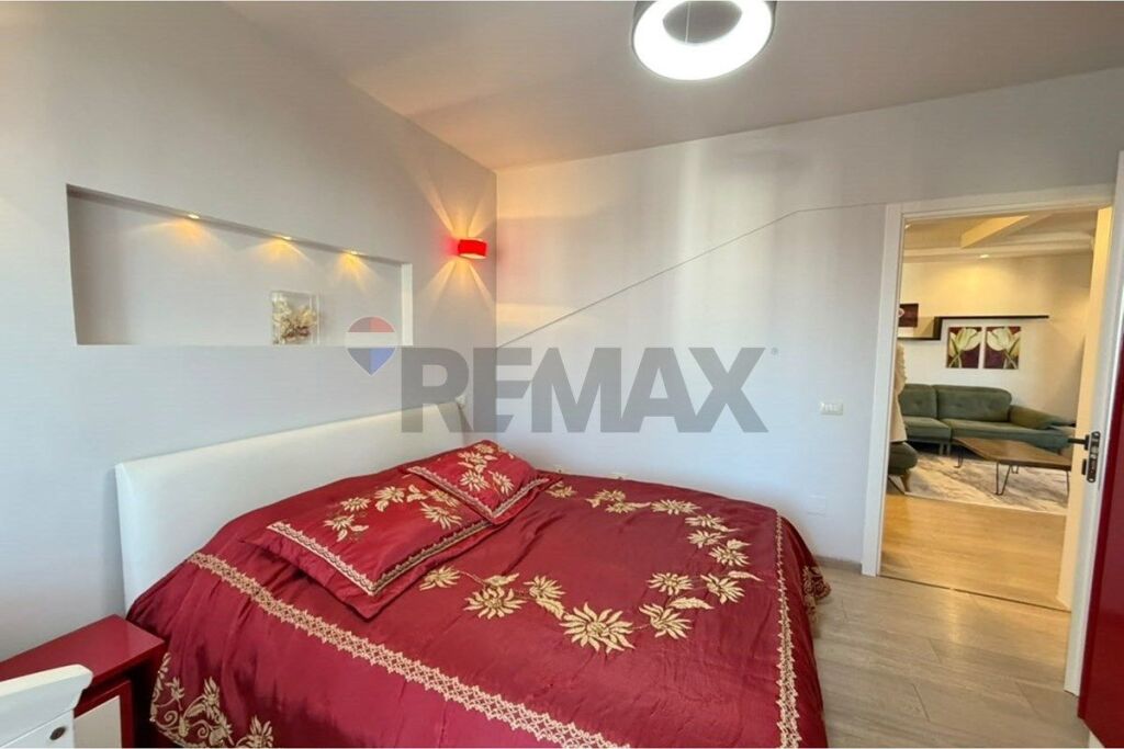 Apartament - Për Shitje - Rruga Bilal Golemi, Tiranë