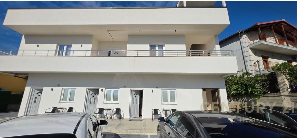 Jepet vile me qera per air bnb