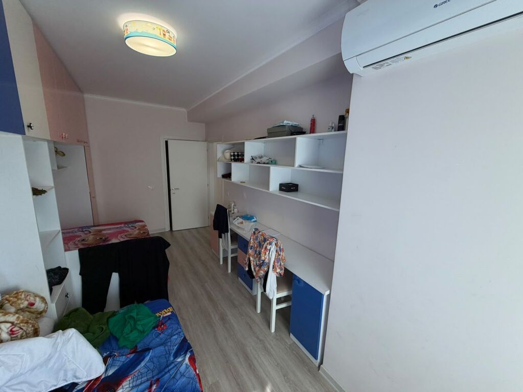 2+1 apartment for rent with parking  📍 Location: Former Aviation Field