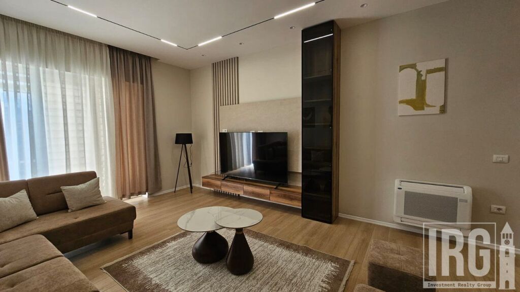 Apartament 3+0 me qira në Sauk i Vjeter, Tirane