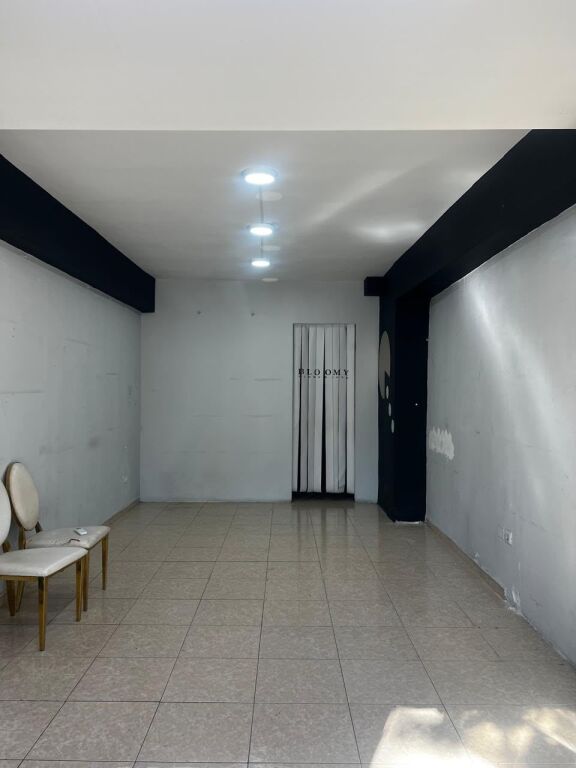 BUSINESS PREMISES FOR RENT Ura Nisharakut