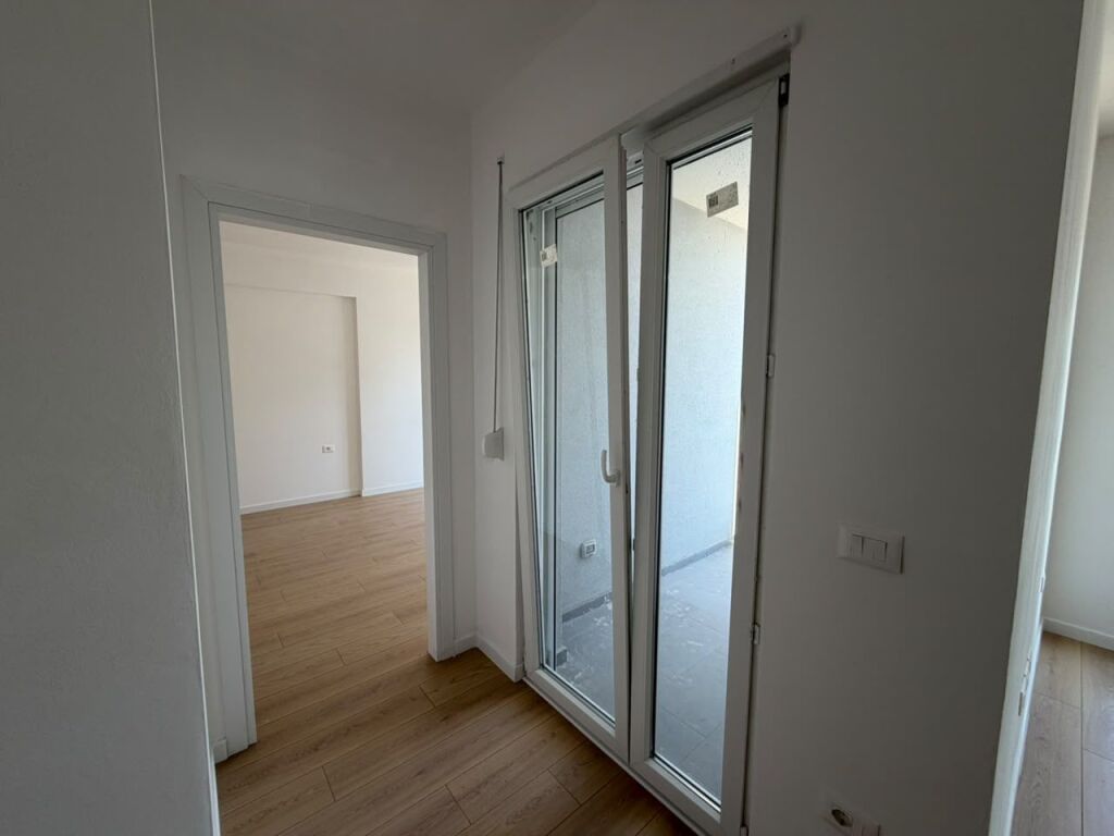 🏡 Shitet apartament 1+1 – Univers City, pranë QTU