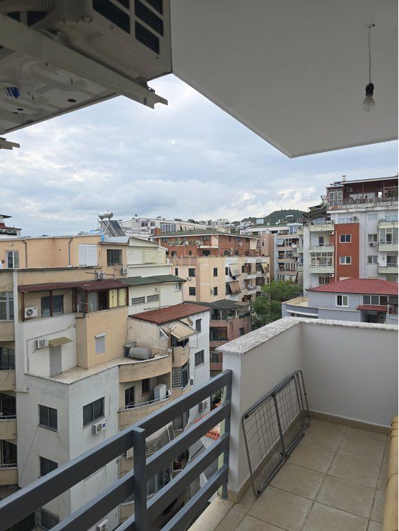 2+1 apartment for rent opposite Kristal Center, Tirana - 50,000 Lekë/Month