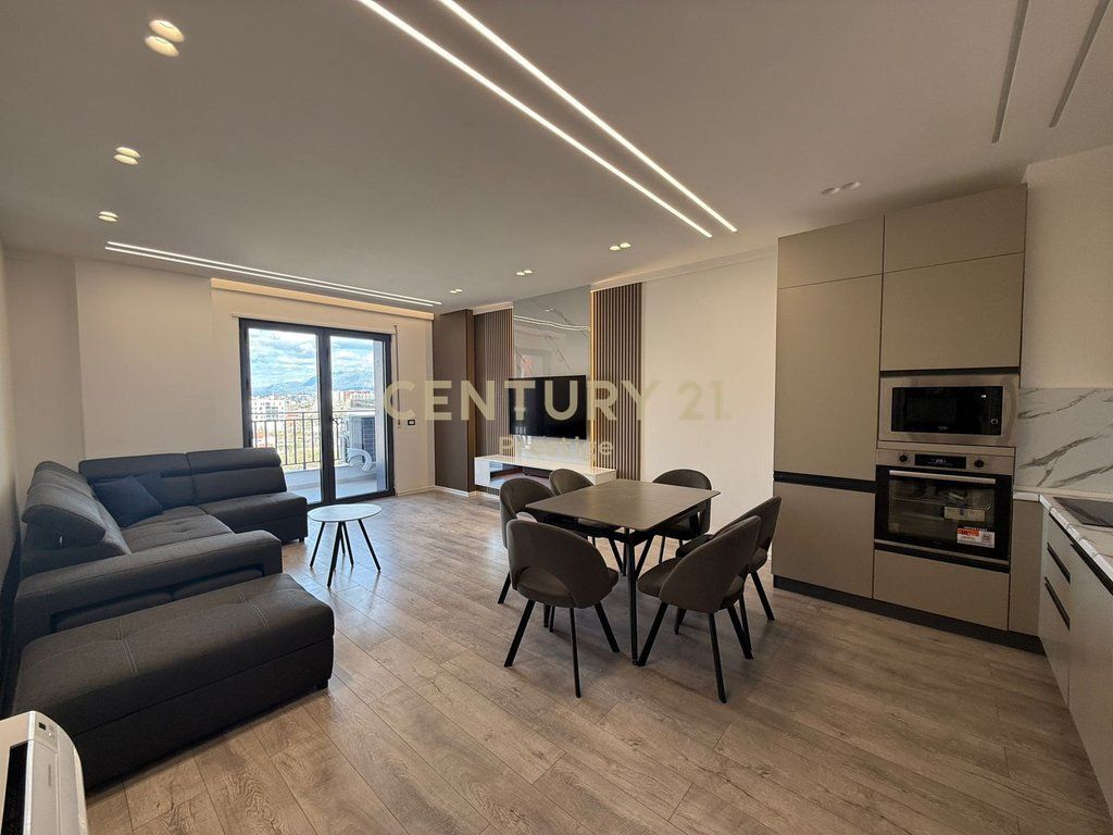 2+1+2 APARTMENT FOR RENT, NEW BOULEVARD, TIRANA!