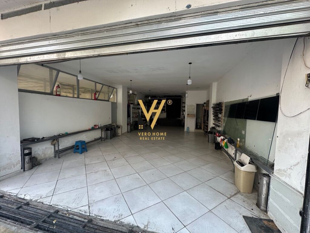 SHITET APARTAMENT 2+1+2+AMBIENT BIZNESI NE QESARAKE 270.000 EURO