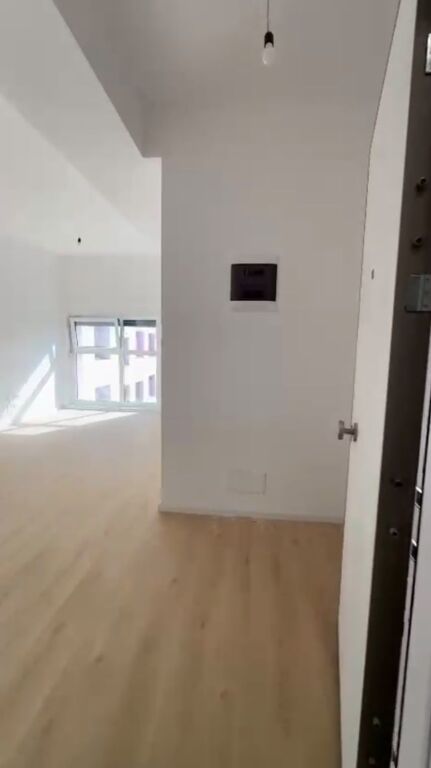 Shitet apartament 1+1, Kompleks Kadiu (Ali Dem)