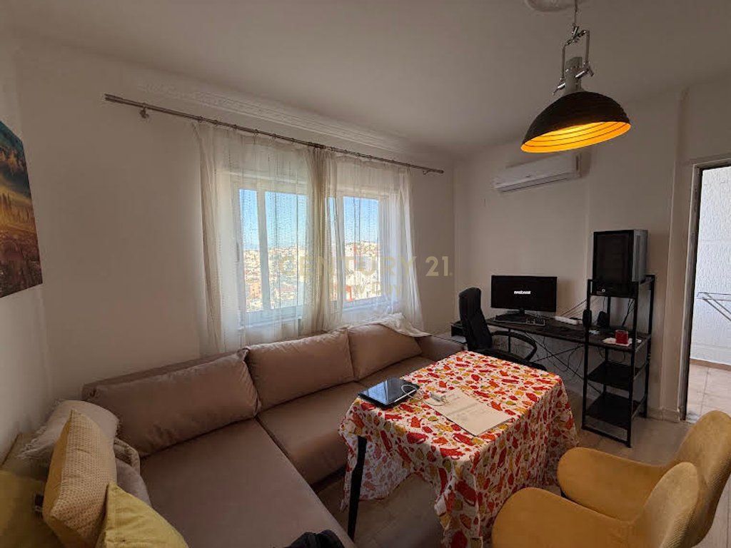 2+1 FOR SALE NEAR FLORIDA COMPLEX 110,000 €
