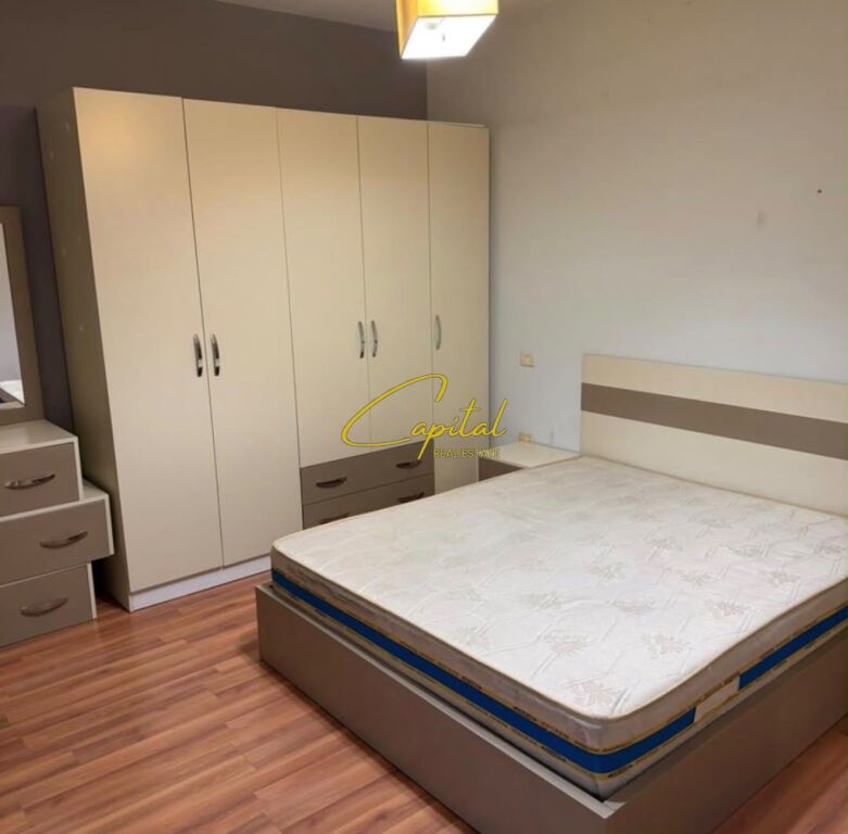 APARTAMENT ME QIRA 2+1 RRUGA E KAVAJES 65.000 LEKE